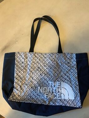 The North Face Navy and White Patterned Tote Bag
